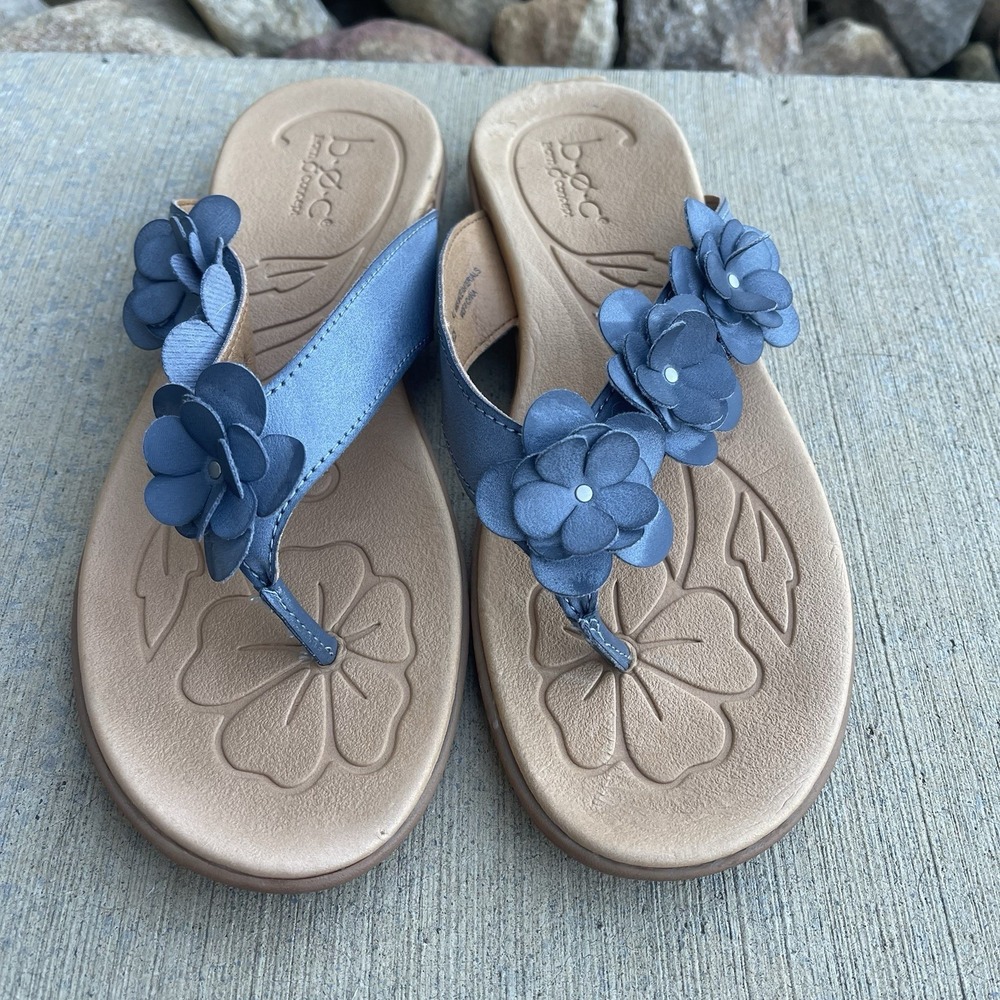 BOC Born Women Summer Sandals Size 9M Floral Leather Flip Flops Comfy Blue